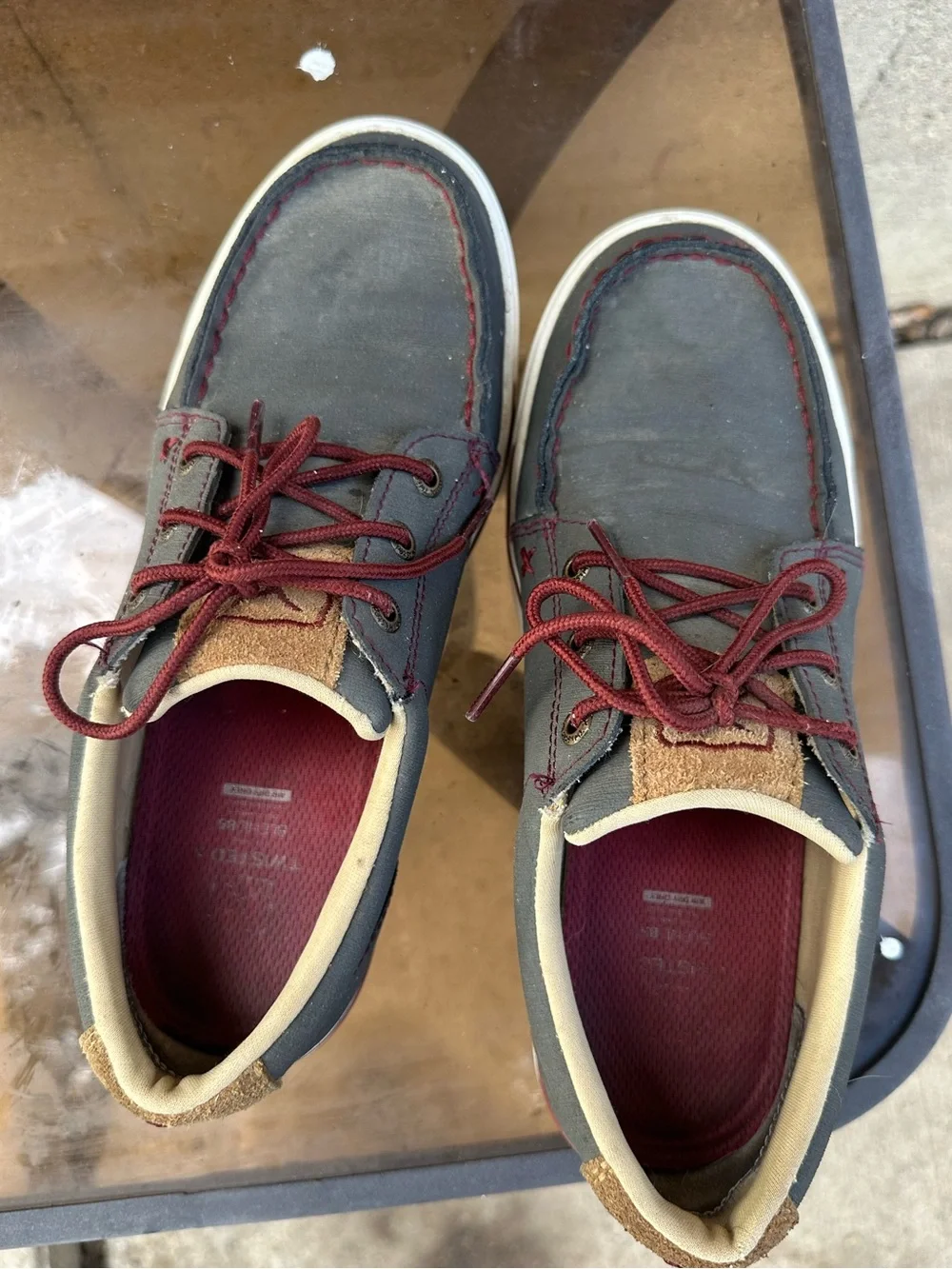 Twisted X Size 8M Grey Kicks